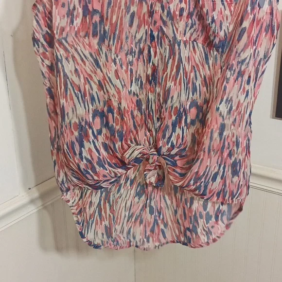 Liz Claiborne button down blouse - Picture 4 of 6